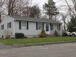 23 Hudson St, Springfield, MA 01118