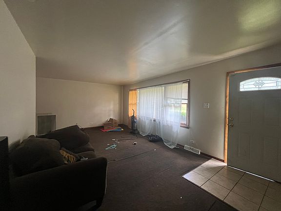 2nd image of 14822 S Dobson Ave