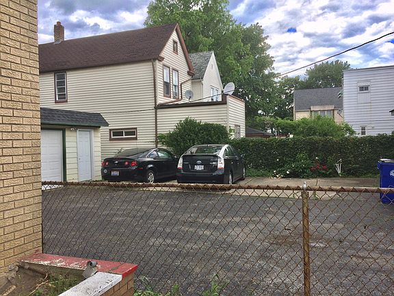 5th image of 1930 E 123rd St