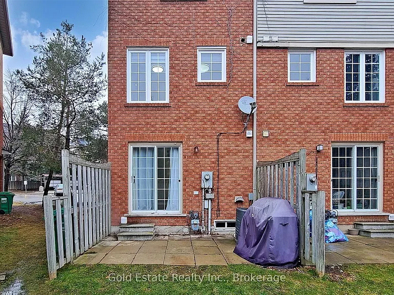6950 10th Line W #24 — Photo 37