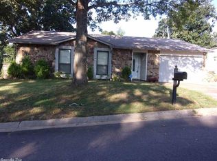 1 Nicole Ct, N Little Rock, AR 72118
