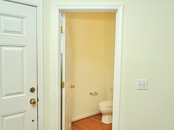 5th image of 1119 Somer Chase Ct