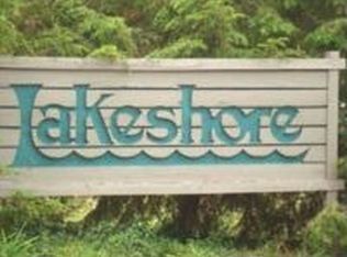 59 Lakeshore Dr, Clarksville, IN 47129