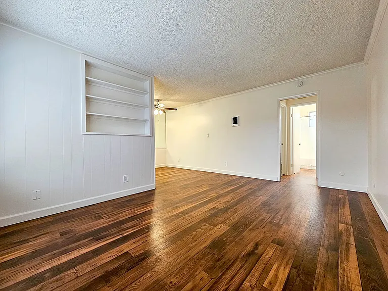 3946 Idaho St — Photo 43