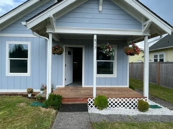 817 4th Street, Cosmopolis, WA 98537