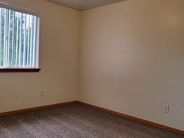 450 Maylea Pl — Photo 5
