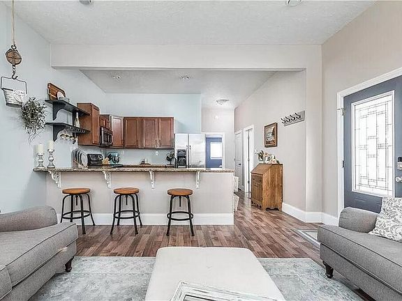 4th image of 1616 Fletcher Ave