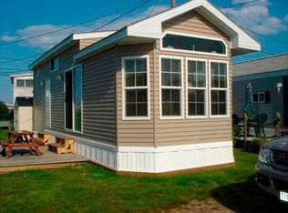 689G Succotash Rd, South Kingstown, RI 02879