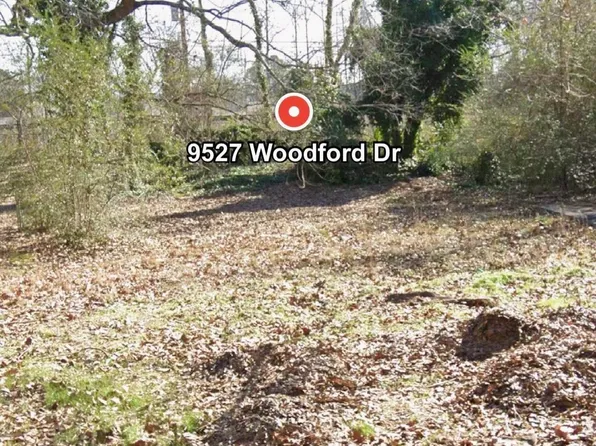 9527 Woodford Dr, Little Rock, AR 72209
