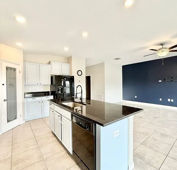 17134 White Mangrove Dr — Photo 11