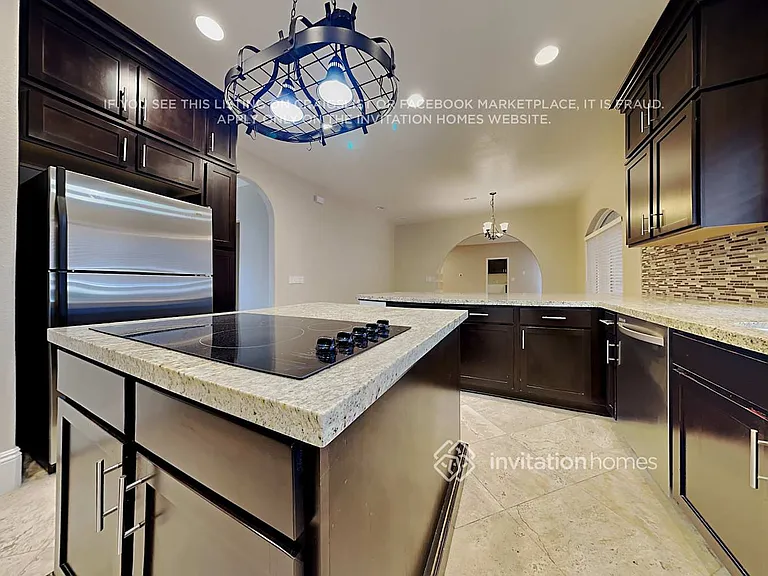 8460 Del Vista Ct — Photo 7