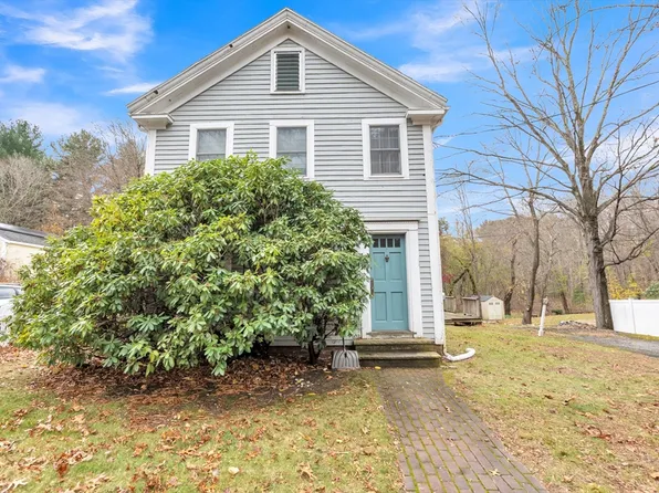 102 Park St, North Reading, MA 01864