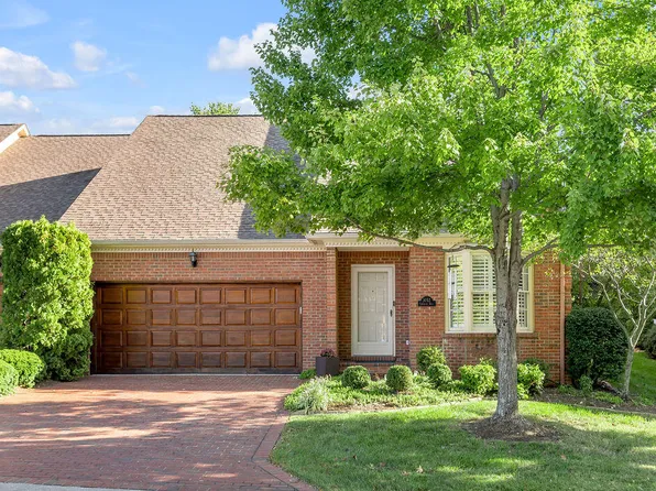 1052 Taborlake Dr, Lexington, KY 40502
