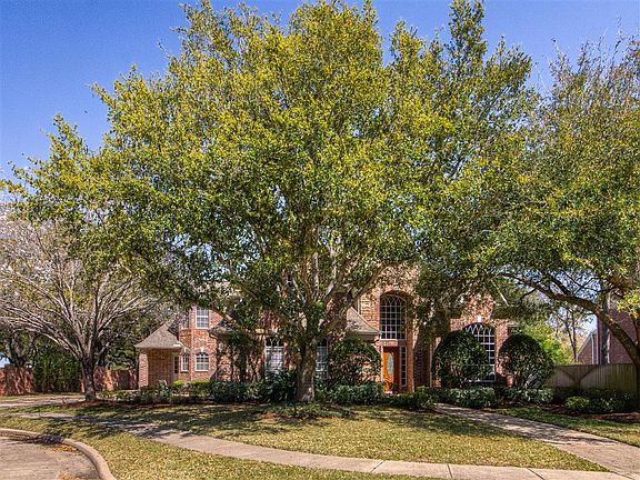 2nd image of 22910 Silent Spring Creek Ct