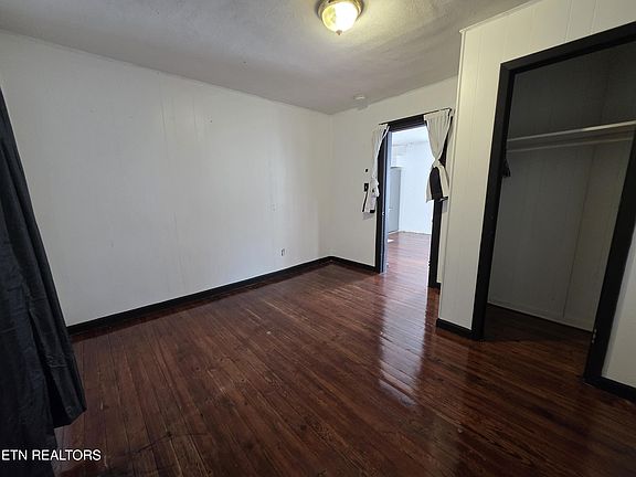 4th image of 203 McGinley St