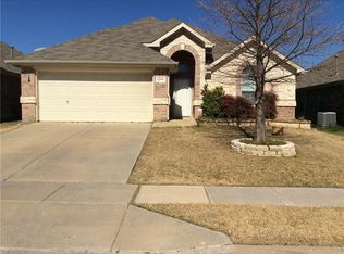 3241 Chesington Dr, Fort Worth, TX 76137