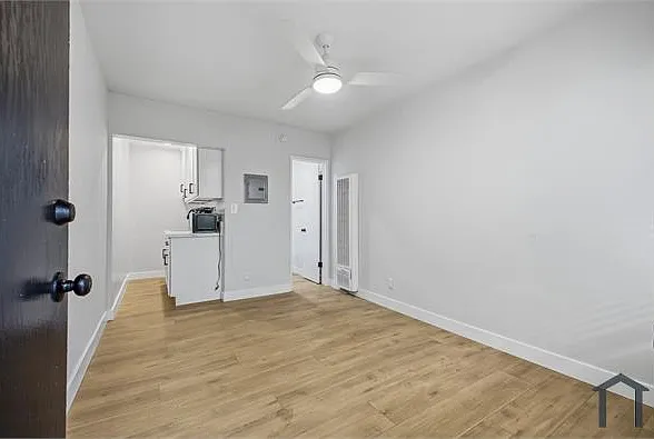 4170 Inglewood Blvd #1 — Photo 1