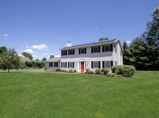 6 Oxford Rd, Pleasant Valley, NY 12569