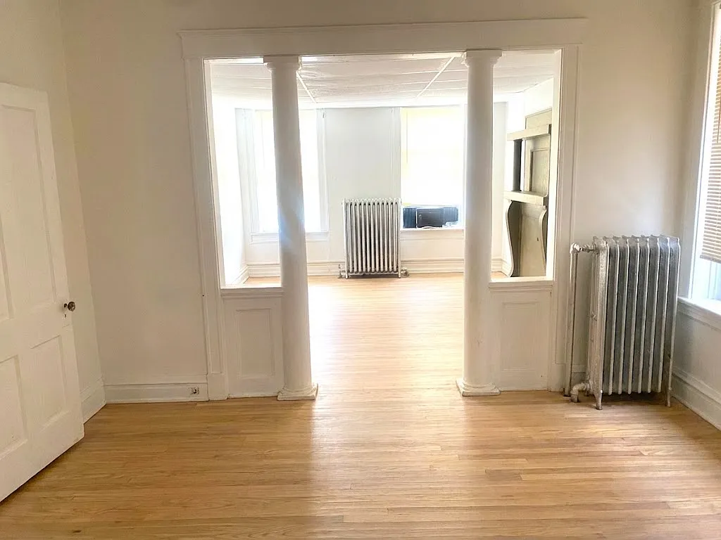 3 bed, 1250 sqft, $950 — Photo 4