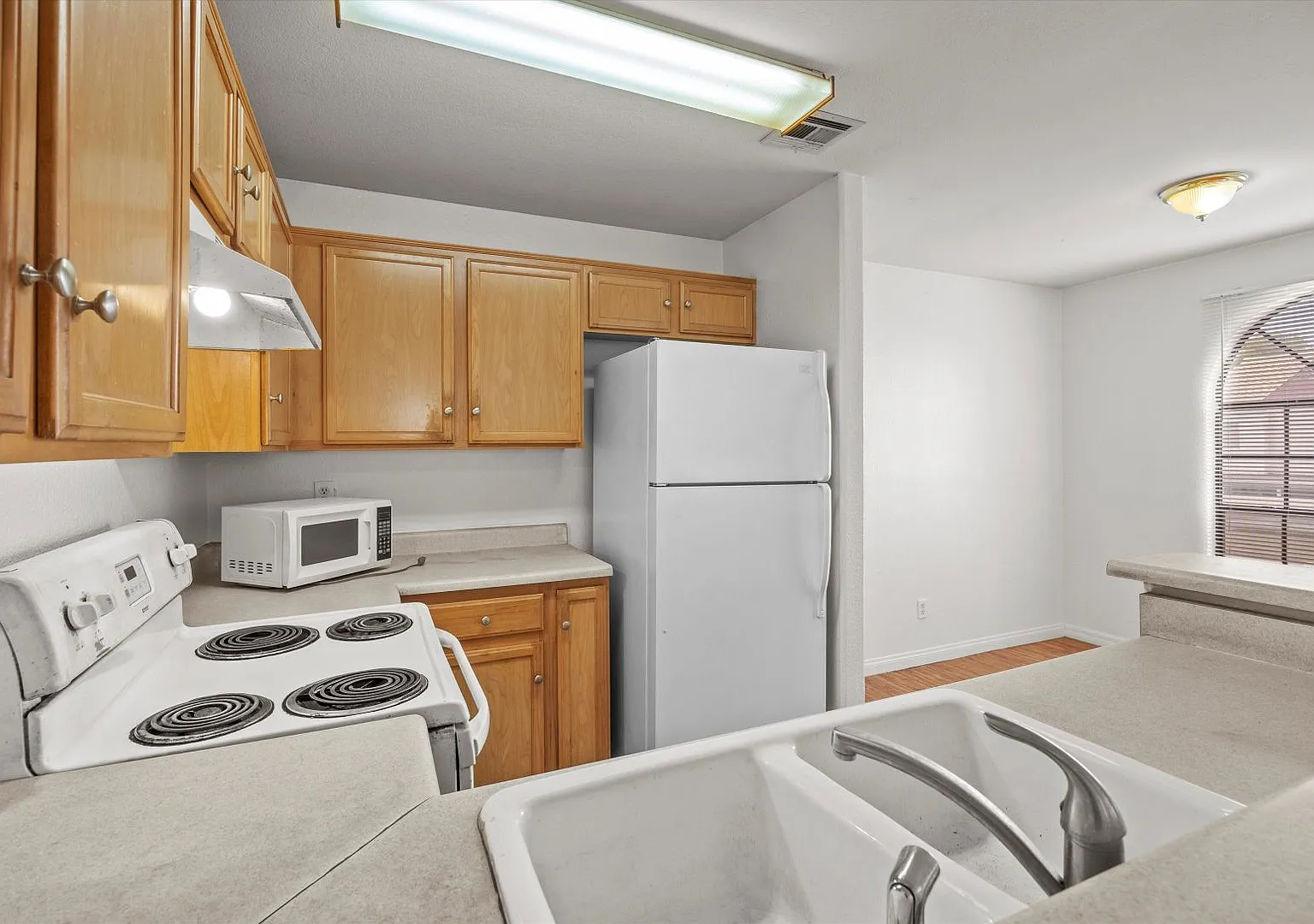 2972 Juniper Hills Blvd Unit 202 — Photo 2