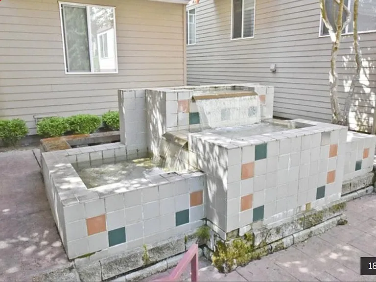 18100 15th Ave NE #C216 — Photo 15