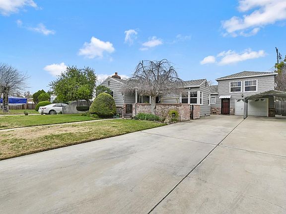 3rd image of 2122 Greeley Dr