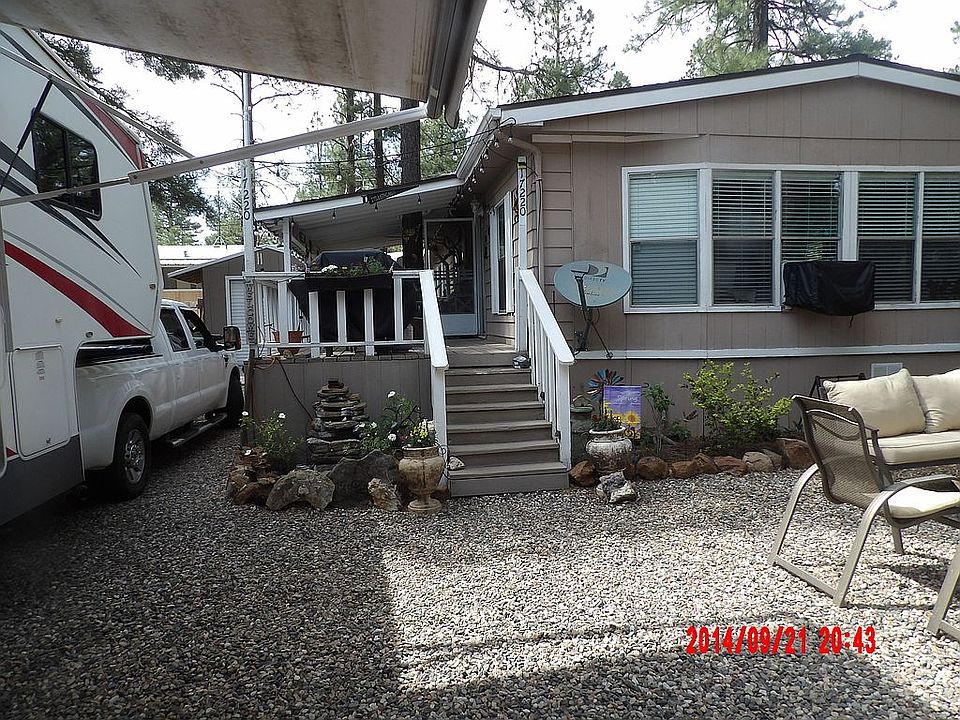 long drive way to the garage