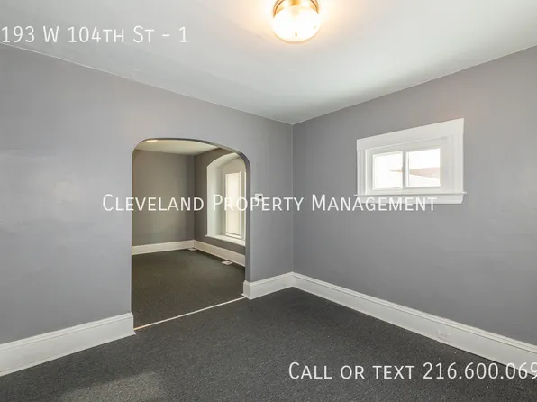 2193 W 104th St, Cleveland, OH