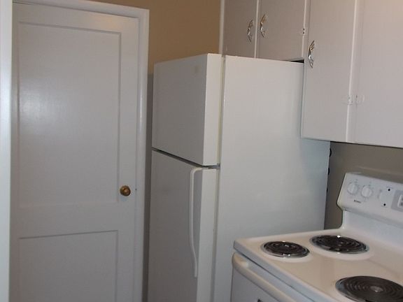 2nd image of 1131 1/2 N 23rd St