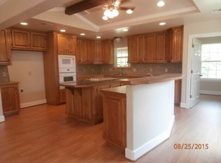 127 Live Oak Trl, Blum, TX 76627