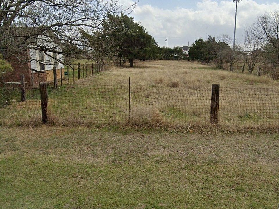 2nd image of 0 Lewis Ave