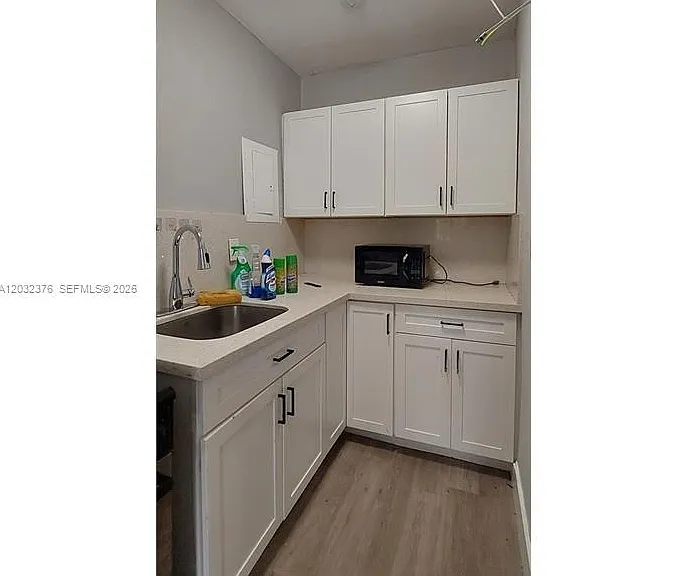 3735 NW 21st Ct #3735 — Photo 5