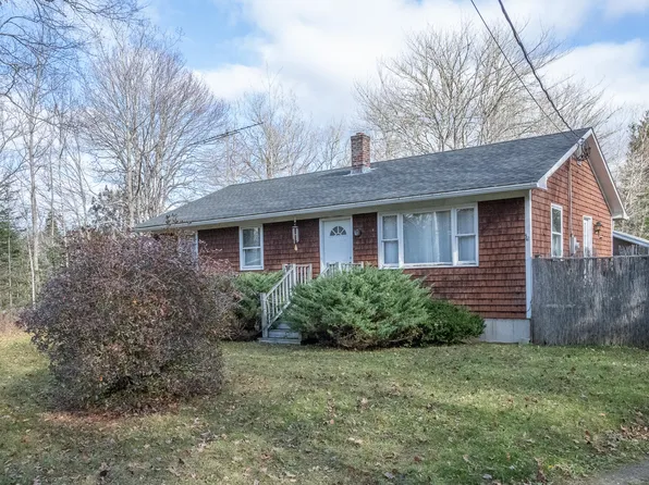 1610 Bayside Road, Trenton, ME 04605