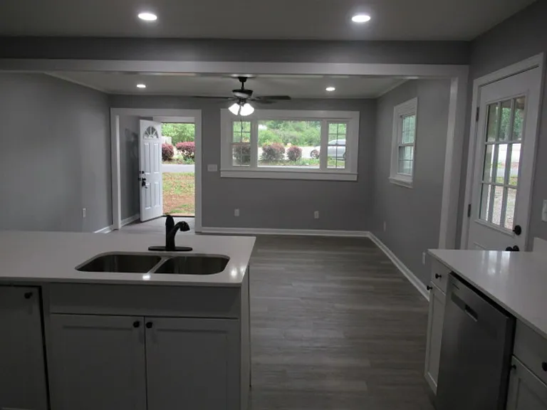 155 Watson St — Photo 11