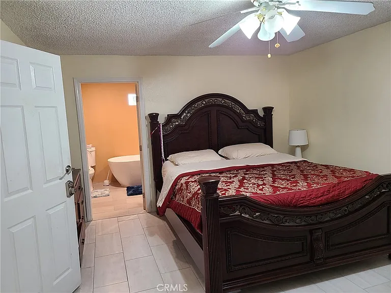 11685 Holmes Ave — Photo 7