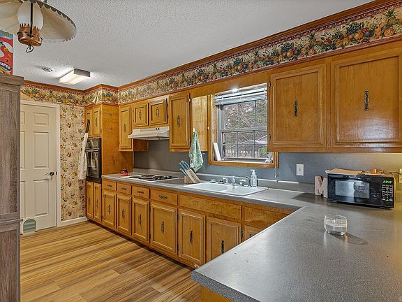 5th image of 185 Greene 335 Rd