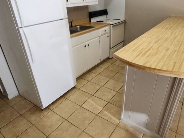 108 Smith Dr #5