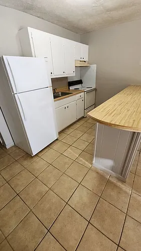 108 Smith Dr #5 Photo 1