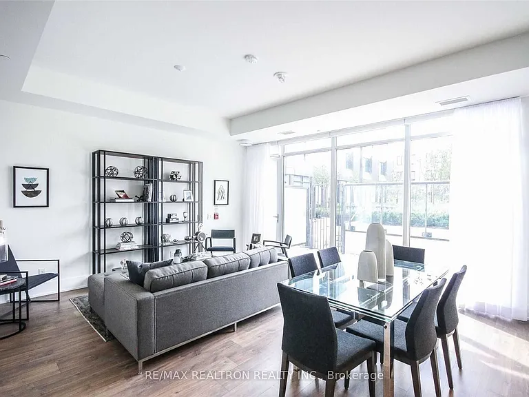 80 Vanauley St #Townhouse 121 — Photo 9