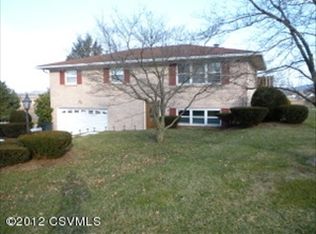 177 Fairsom Ct, Lewisburg, PA 17837