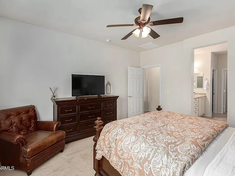 6533 W Congressional Way — Photo 5