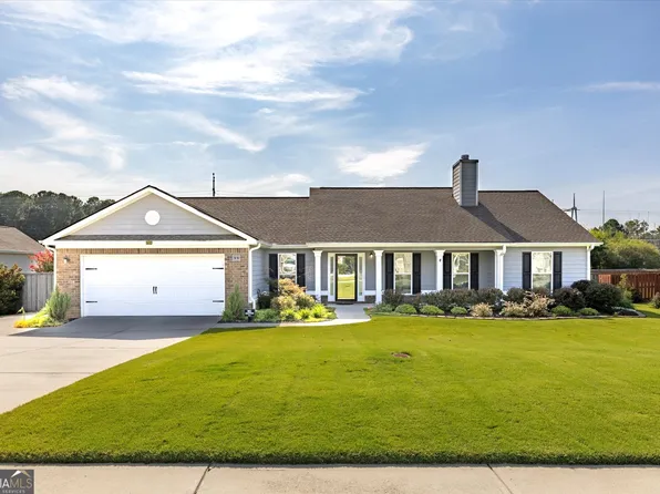 99 McMillian Ct, Winder, GA 30680