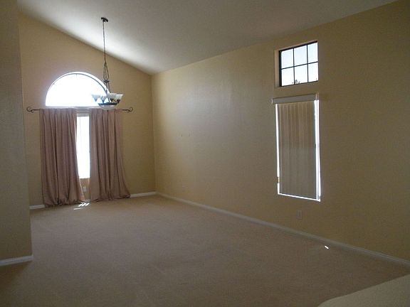 Formal living area