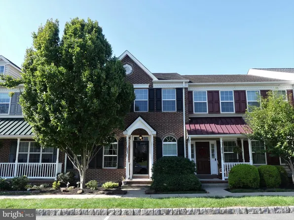 2032 Hayward Ave, Pennsburg, PA 18073