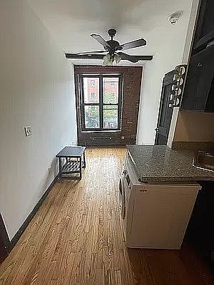 2nd image of 441 E 12th St APT 1G