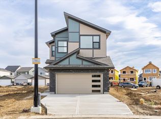 22607 89th Ave NW, Edmonton, AB T5T7W8