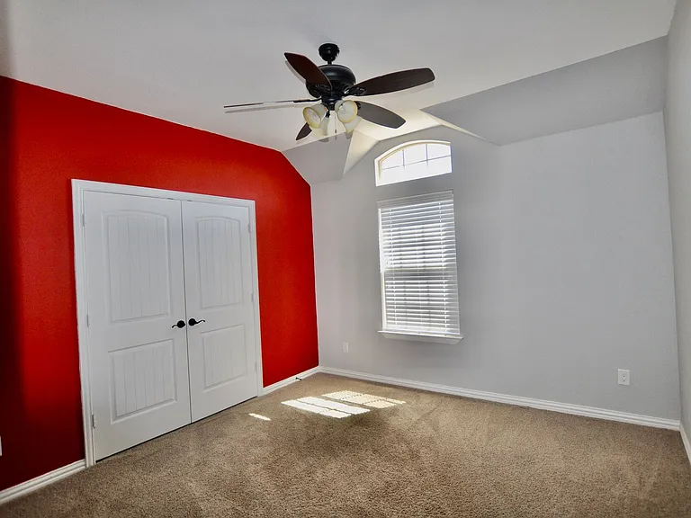 2529 Elk Hollow Ln — Photo 15