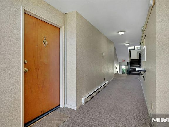 4th image of 468 Liberty Street #201