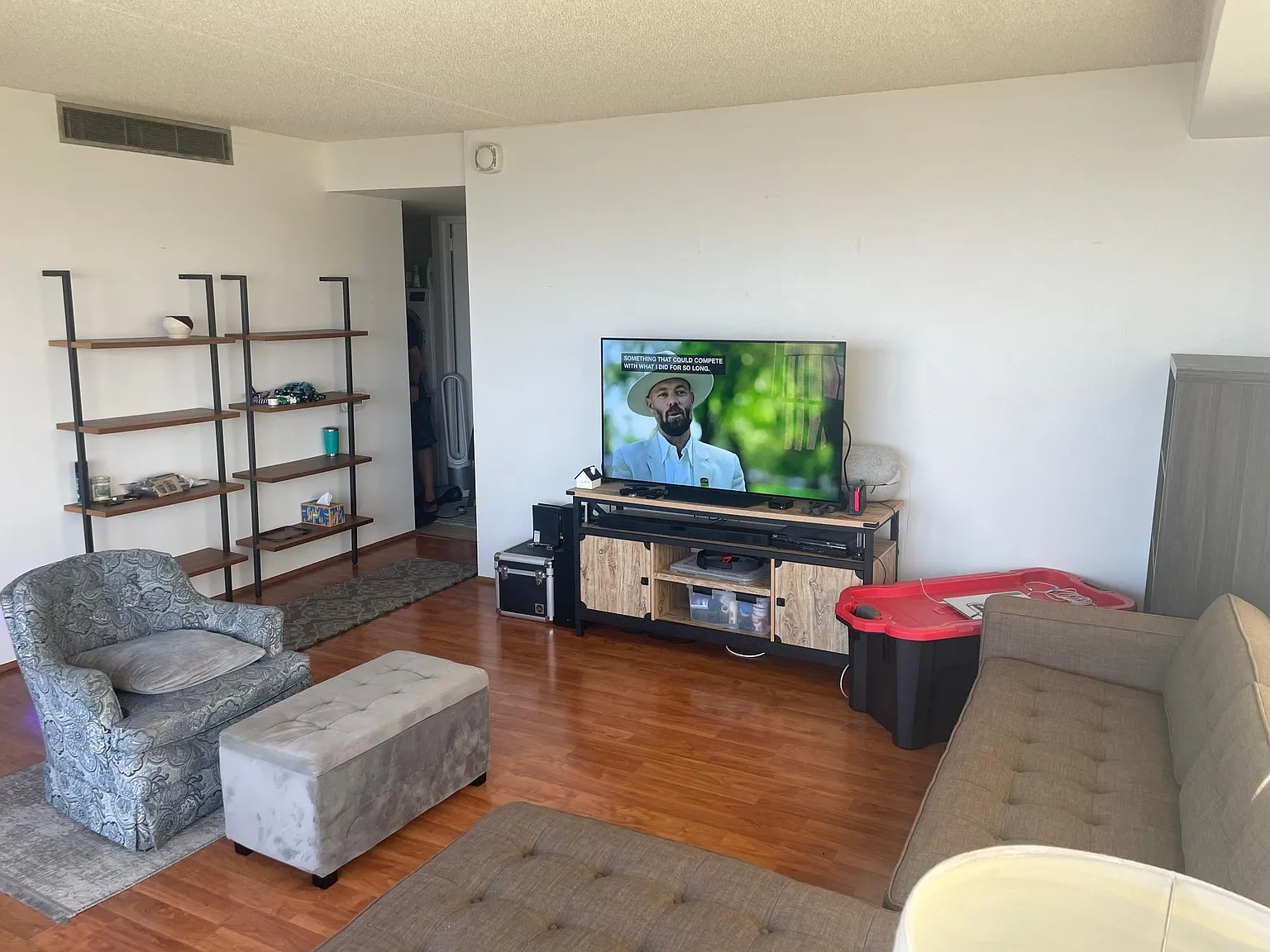 2 bed, 1100 sqft, $3,950 — Photo 4