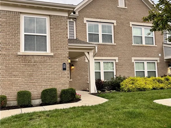 136 Waterhaven Way, Springboro, OH 45066